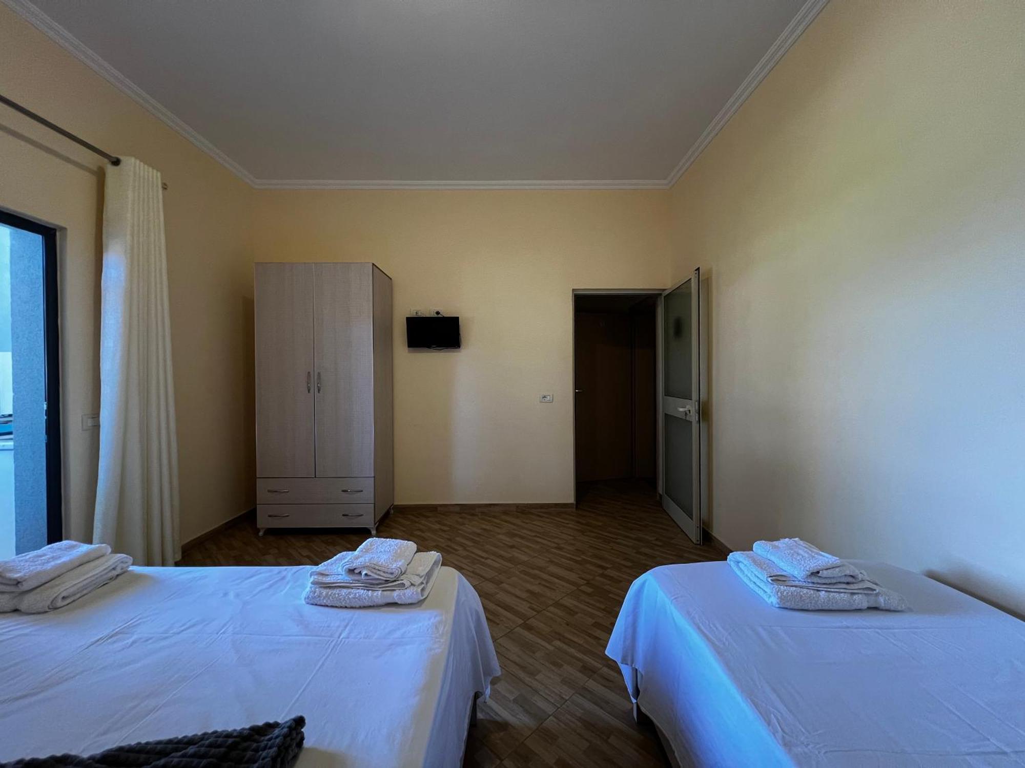 Canary Hotel Golem  Dış mekan fotoğraf